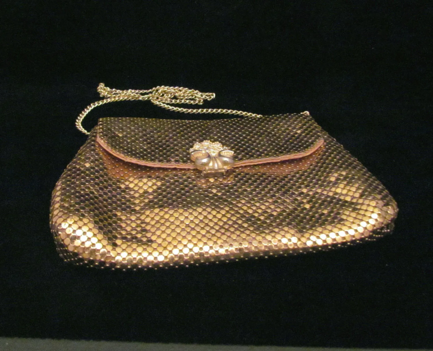 1930s Whiting & Davis Gold Mesh Purse Rhinestone Clasp Shoulder Bag Or Clutch Purse