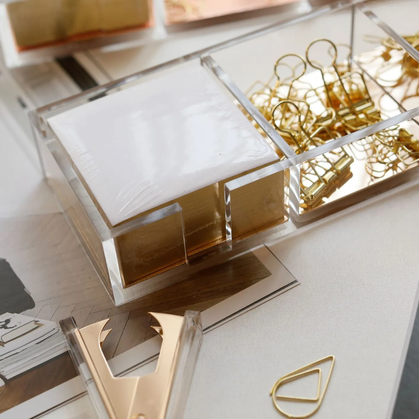 Acrylic Desk Organizer with notepad (Gold, Rose Gold,Colorful )