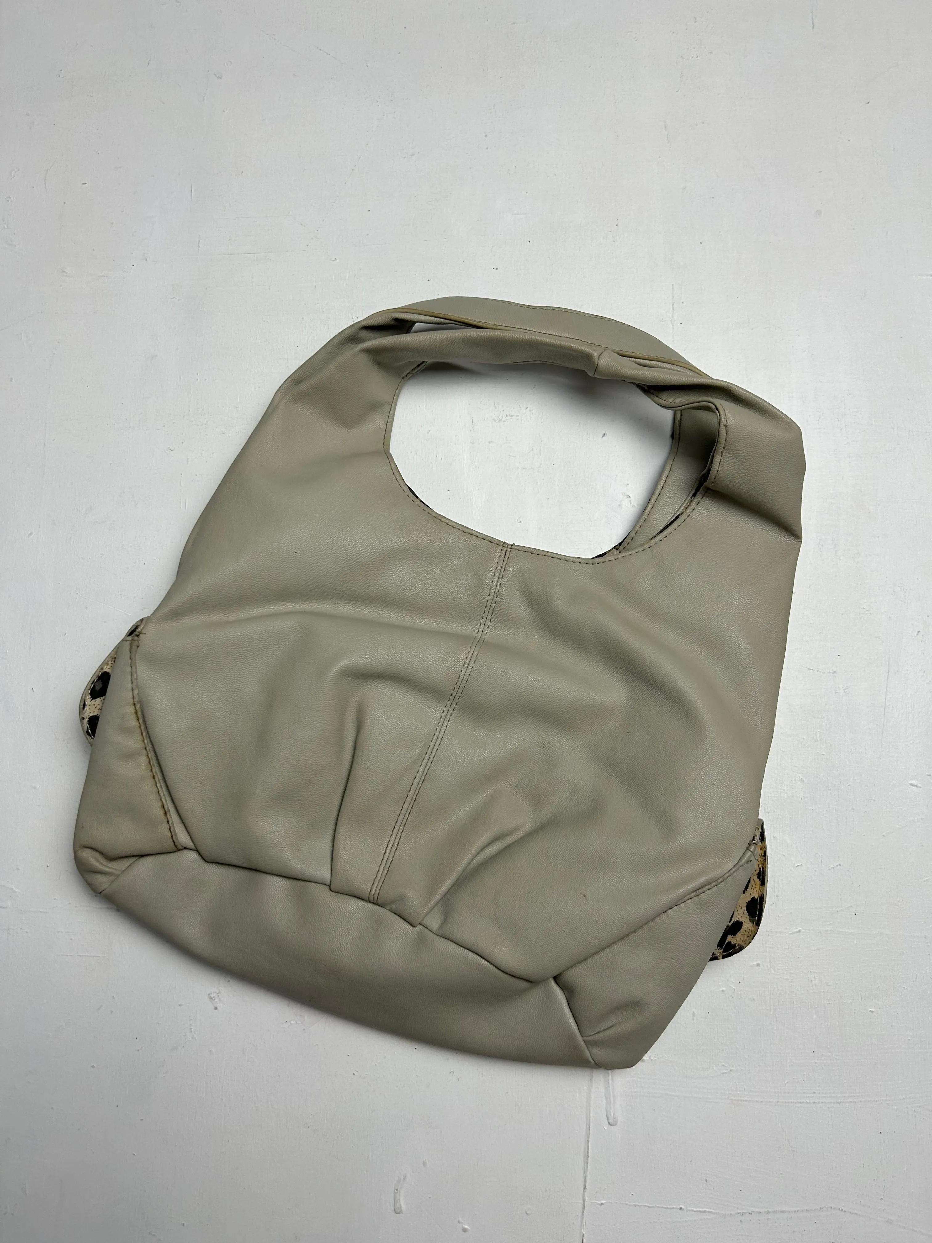 Beige pvc leather belt  medium besace shoulder bag