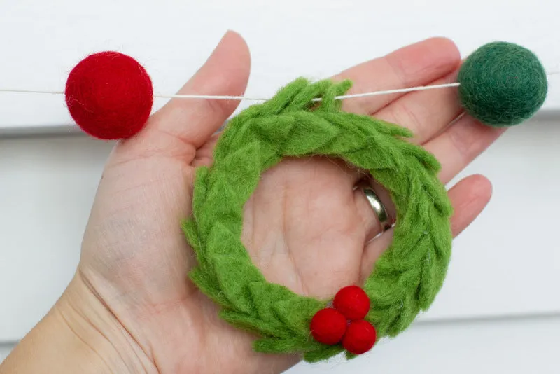 Christmas Wreath Felt Garland- Red Green Cream