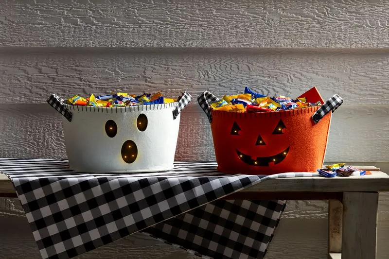 Double Side Light Up Ghost & Jack-O-Lantern Bucket