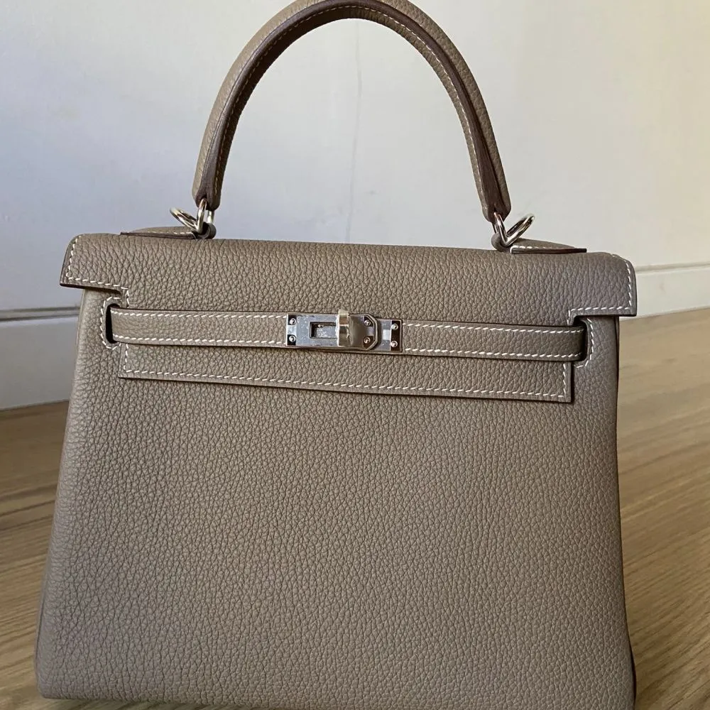 Hermès Kelly 25 Etoupe Togo Palladium Hardware PHW