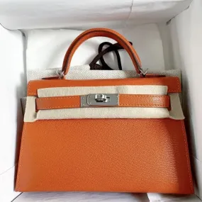 Hermès Kelly Limited Edition 20 Feu/Rose Eglantine Verso Sellier Chevre Mysore Palladium Hardware PHW