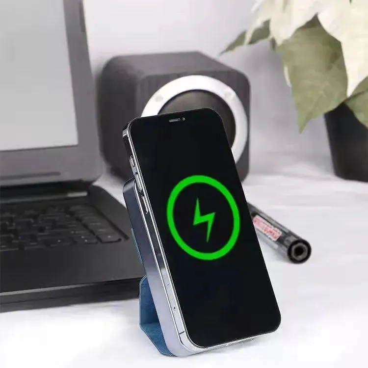 Marvel Magnetic Wireless Fast Charging Power Bank