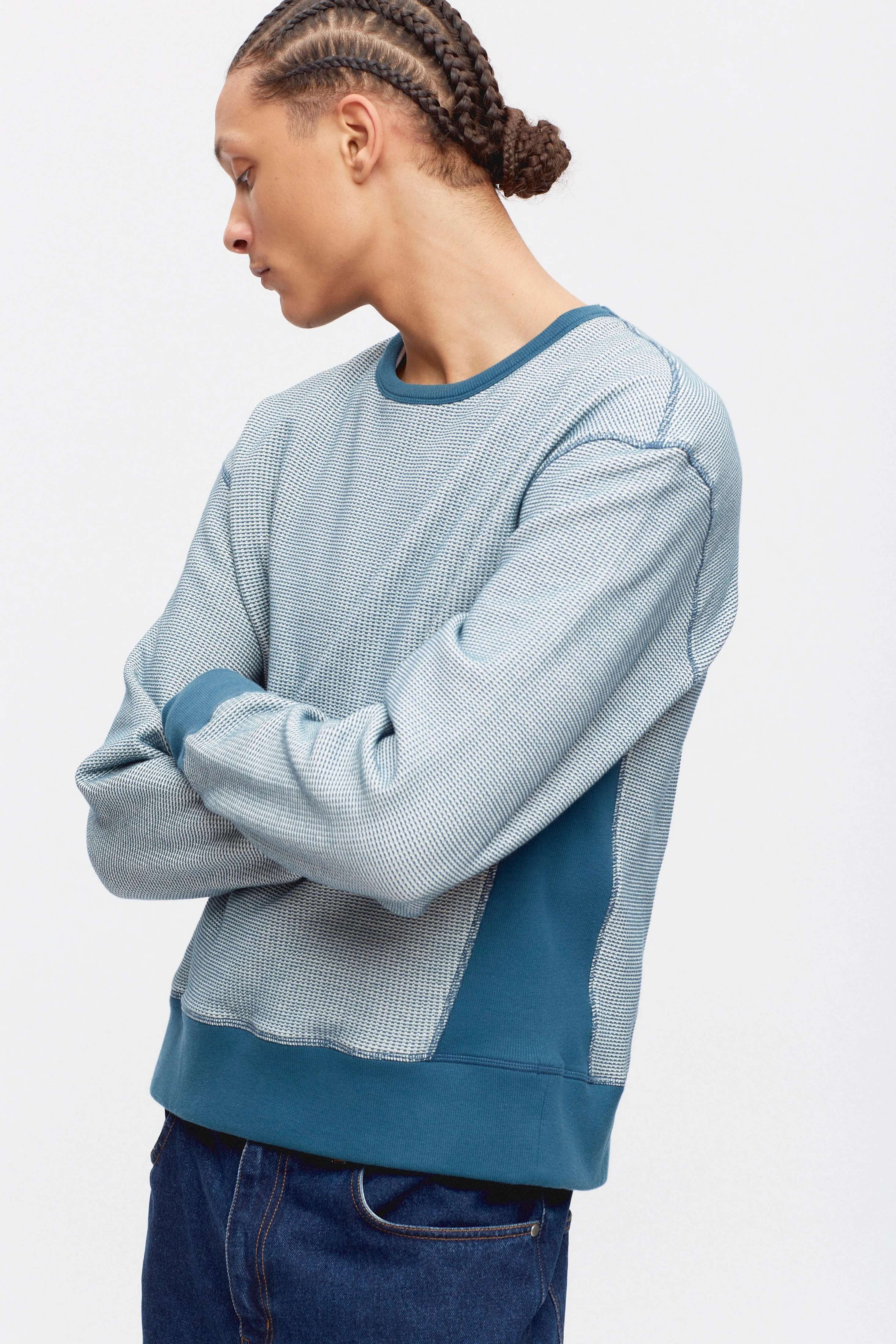 Men's Atlas 2-Tone Waffle Sweatshirt in Marshmallow/Marine Blue