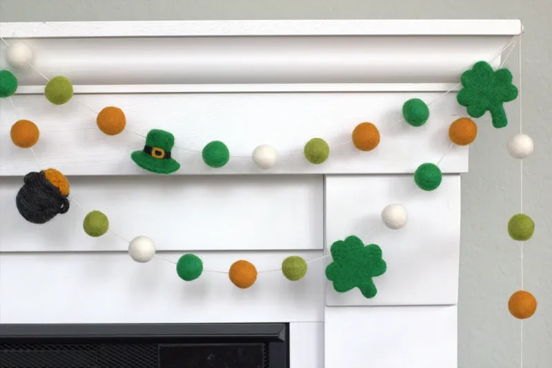 St. Patrick's Day Garland- Shamrock, Pot of Gold & Leprechaun Hat- Gold, Green