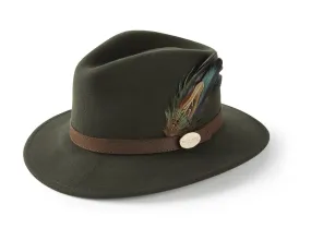 The Suffolk Fedora in Olive Green (Midnight Feather)